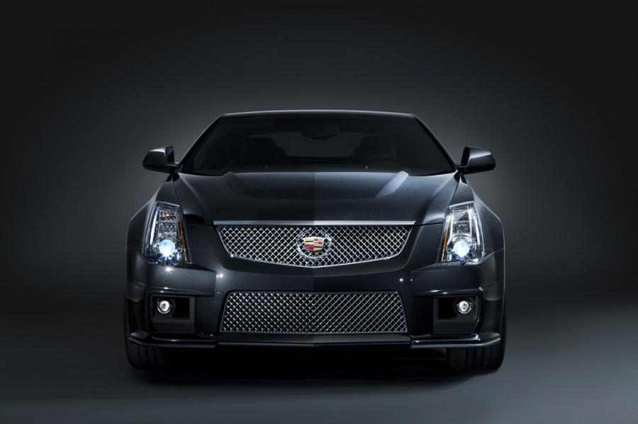  Cadillac CTS-V Coupe Black Diamond Edition 2011 года  (фото 16 из 19)